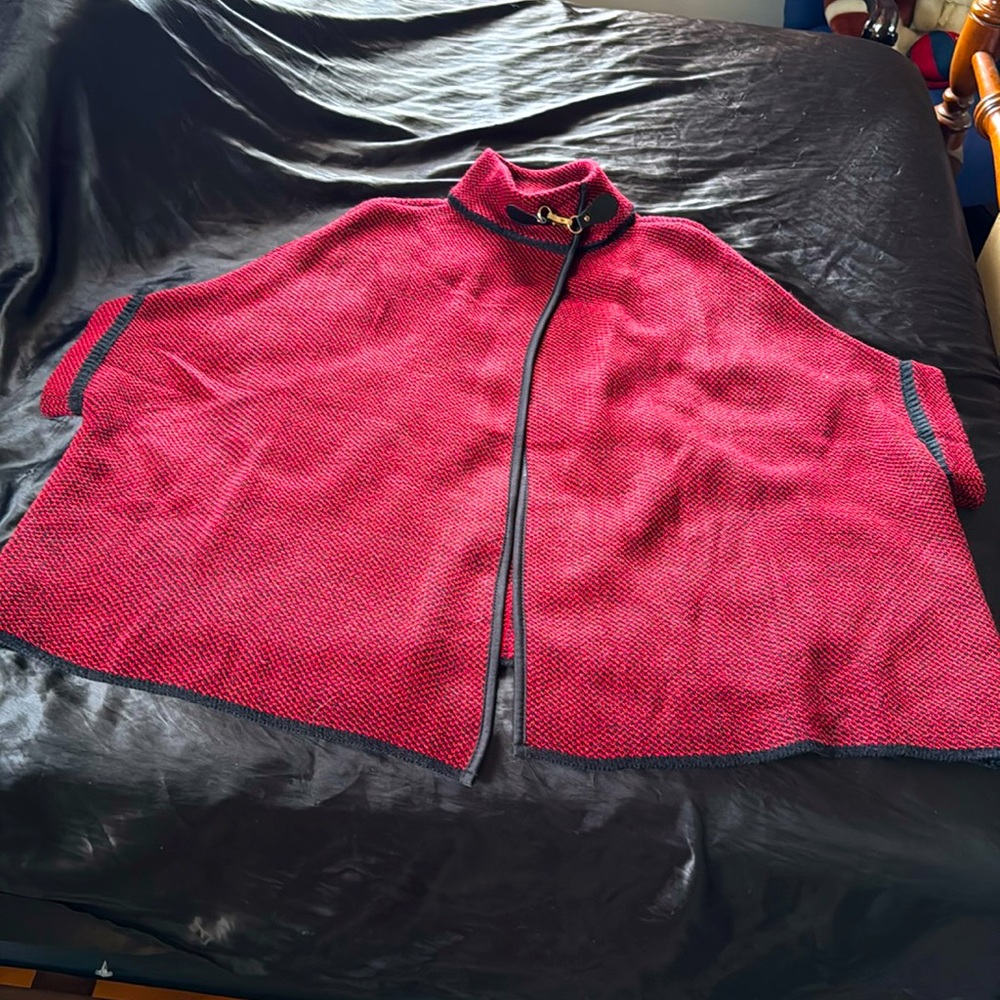 Women’s Shawl